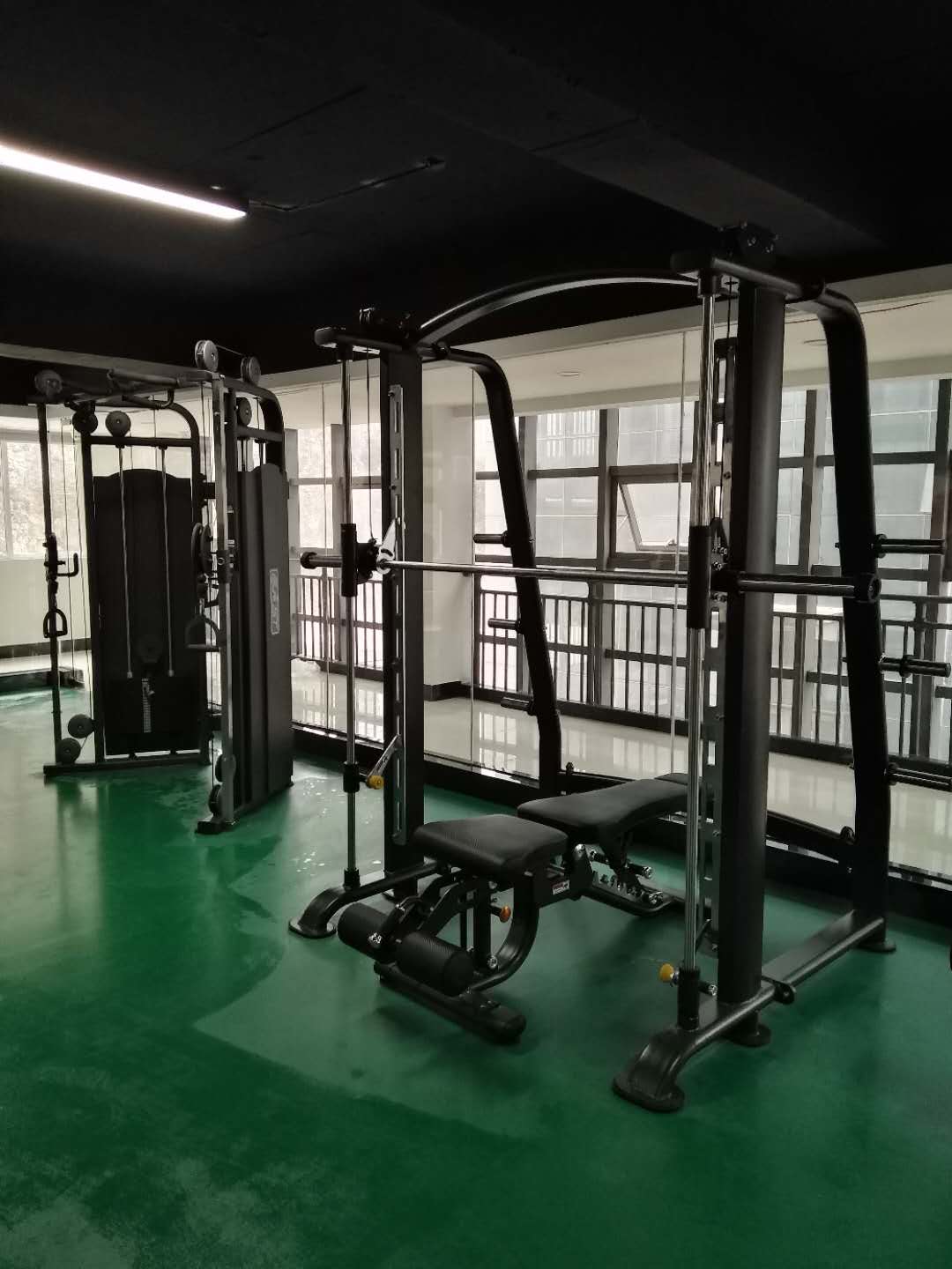 已安装部分健身器材 (2)